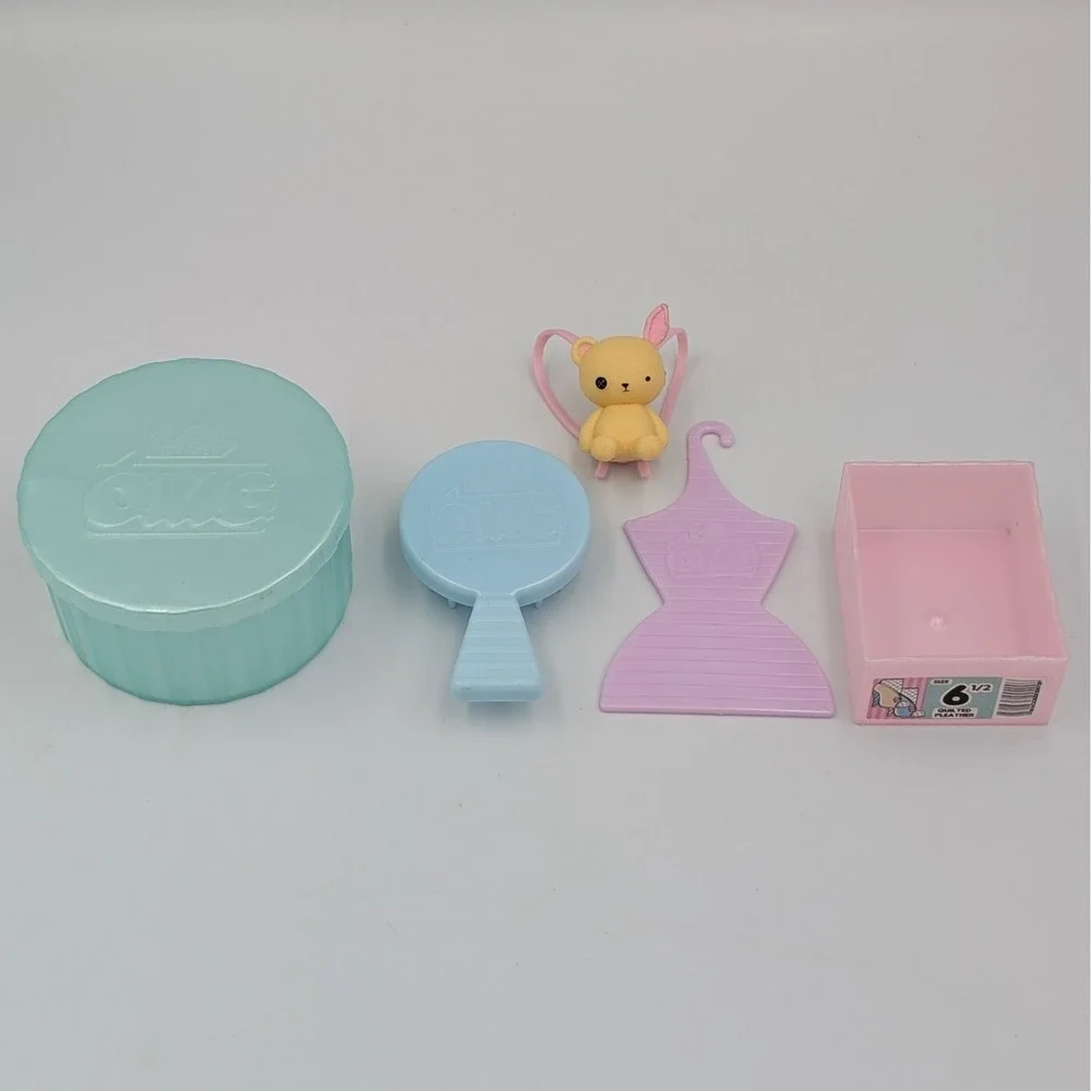 LOL Surprise OMG Candylicious Doll Series 2 Pastel Fashion Toy with Accessories
